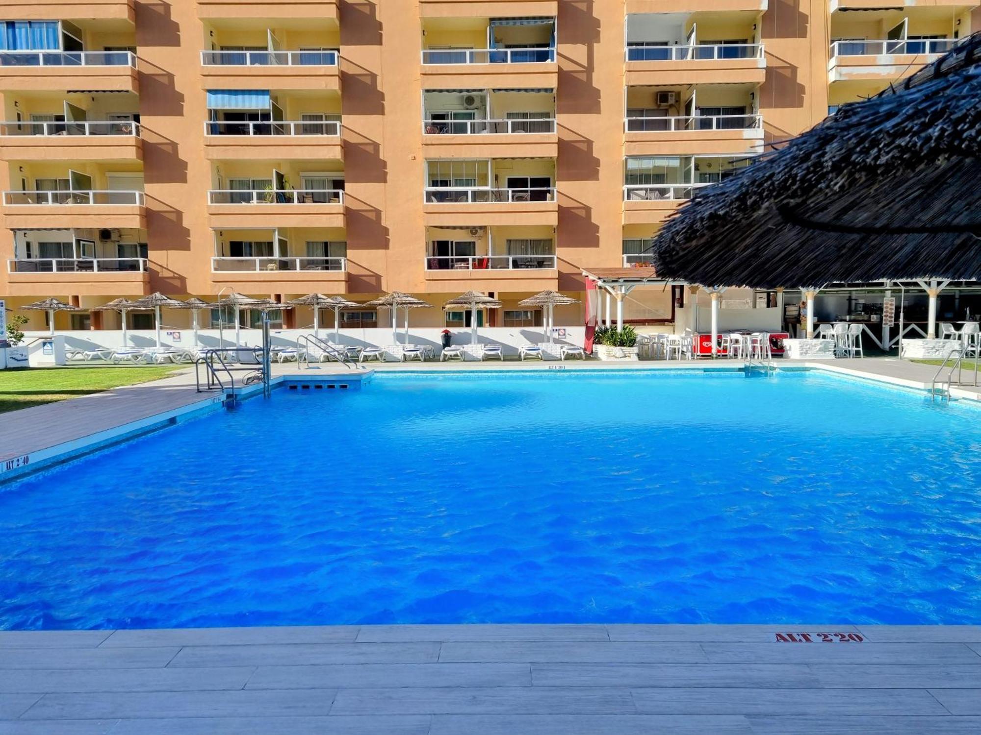 Pyr Beach And Pool Studio II Фуэнхирола Экстерьер фото